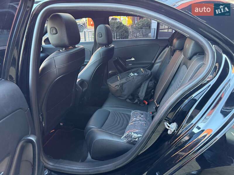 Седан Mercedes-Benz A-Class 2020 в Львові фото 30 Седан Mercedes-Benz A-Class 2020 в Львові