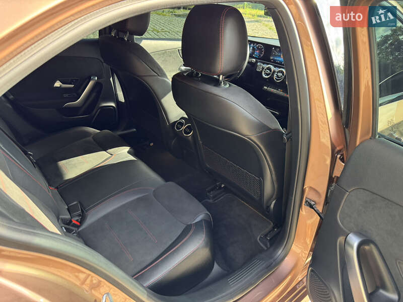 Седан Mercedes-Benz A-Class 2021 в Києві фото 19 Седан Mercedes-Benz A-Class 2021 в Києві