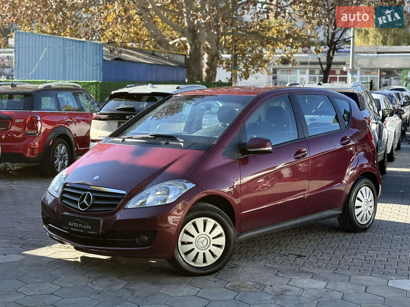 Хетчбек Mercedes-Benz A-Class 2009 в Одесі фото 8 Хетчбек Mercedes-Benz A-Class 2009 в Одесі