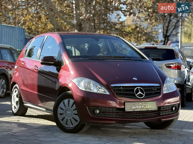 Хетчбек Mercedes-Benz A-Class 2009 в Одесі фото 18 Хетчбек Mercedes-Benz A-Class 2009 в Одесі