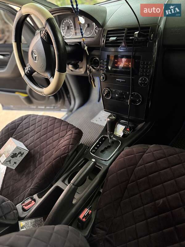 Хэтчбек Mercedes-Benz A-Class 2005 в Вознесенске фото 13 Хэтчбек Mercedes-Benz A-Class 2005 в Вознесенске