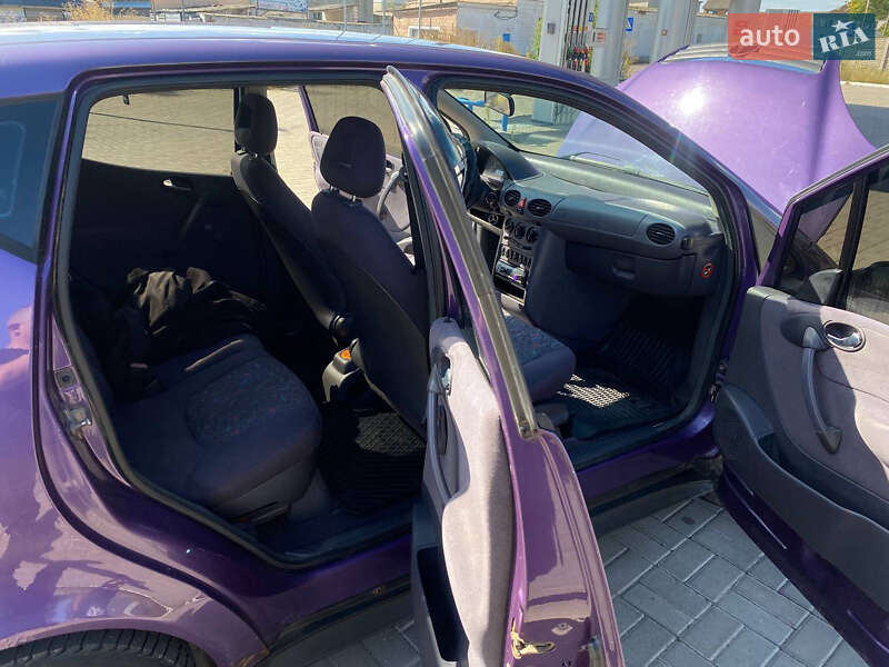 Хэтчбек Mercedes-Benz A-Class 2000 в Иваничах фото 10 Хэтчбек Mercedes-Benz A-Class 2000 в Иваничах