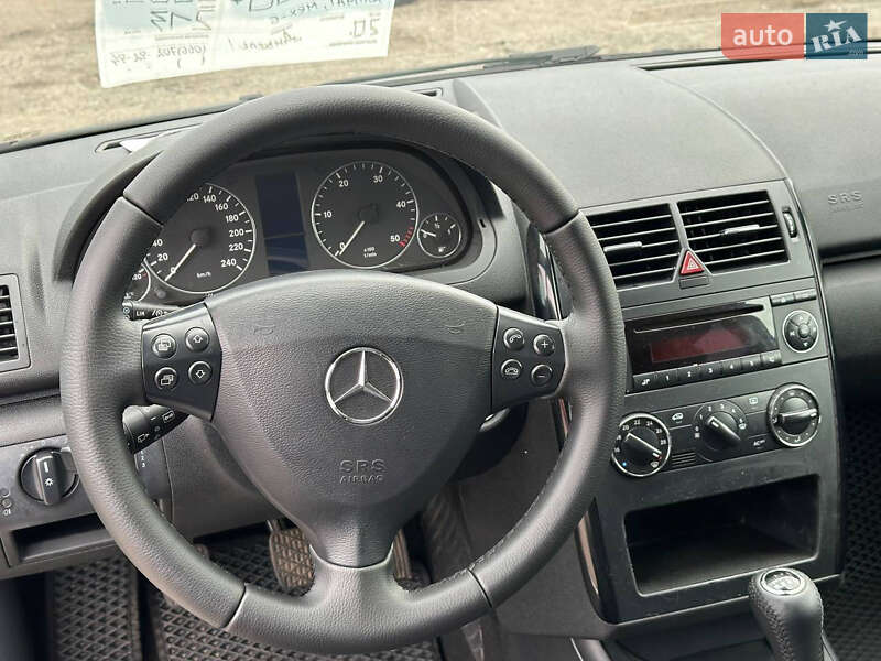 Хетчбек Mercedes-Benz A-Class 2005 в Черкасах фото 16 Хетчбек Mercedes-Benz A-Class 2005 в Черкасах