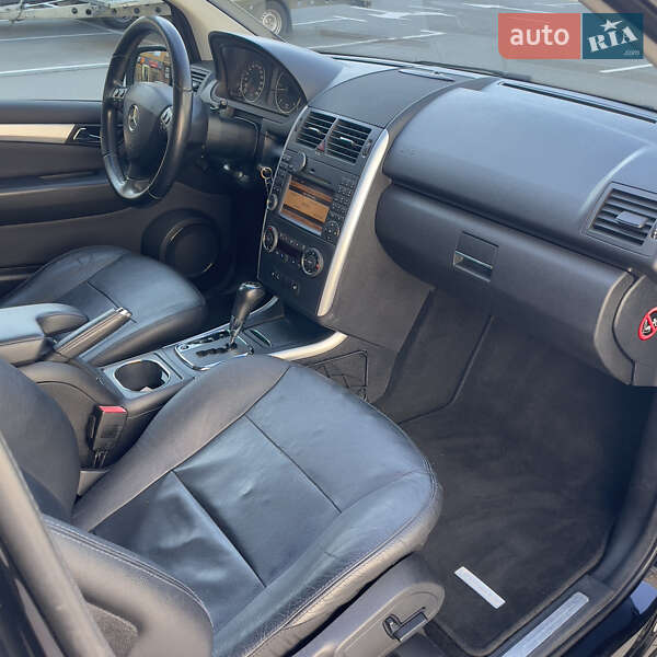 Хэтчбек Mercedes-Benz A-Class 2010 в Киеве фото 11 Хэтчбек Mercedes-Benz A-Class 2010 в Киеве