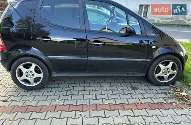 Хетчбек Mercedes-Benz A-Class 2000 в Ужгороді