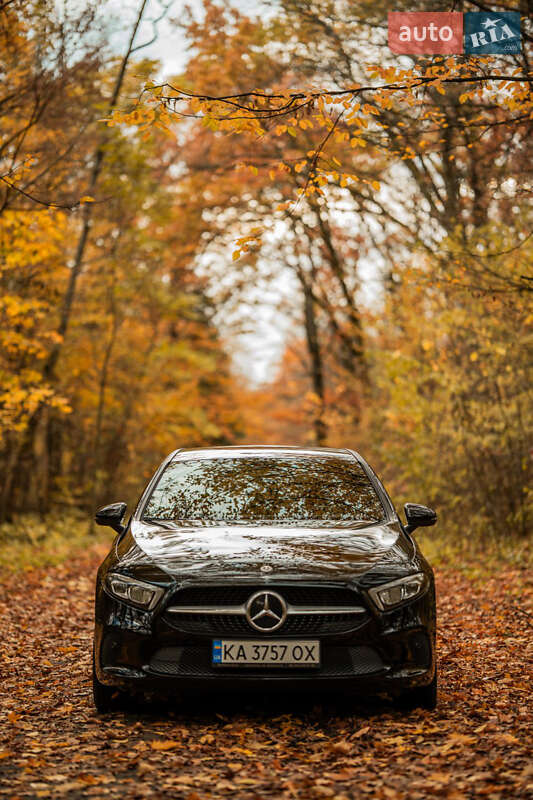 Хэтчбек Mercedes-Benz A-Class 2021 в Киеве фото 3 Хэтчбек Mercedes-Benz A-Class 2021 в Киеве