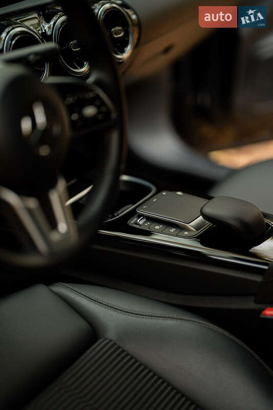 Хэтчбек Mercedes-Benz A-Class 2021 в Киеве фото 46 Хэтчбек Mercedes-Benz A-Class 2021 в Киеве