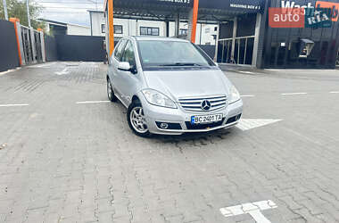 Хэтчбек Mercedes-Benz A-Class 2008 в Киеве