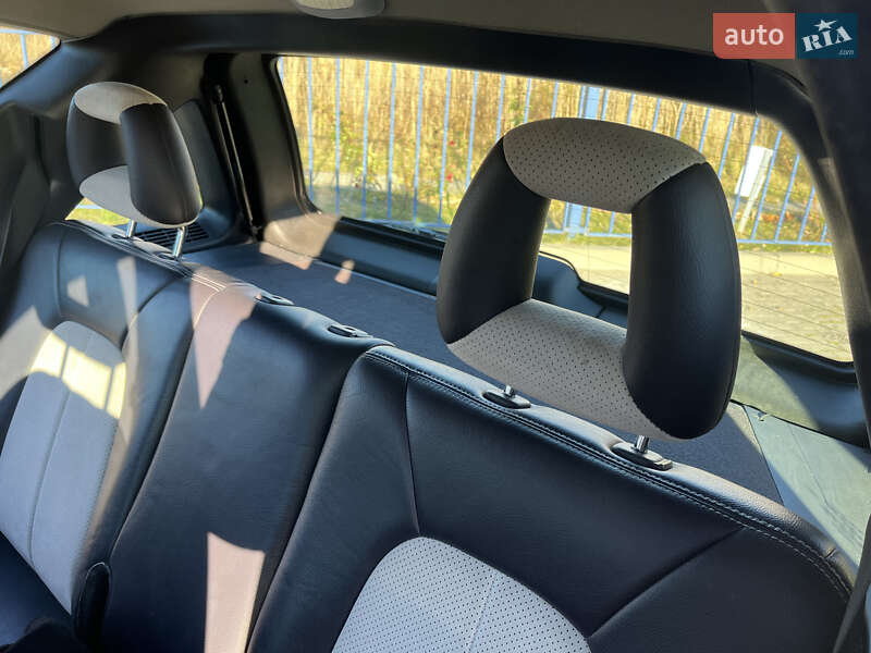 Хэтчбек Mercedes-Benz A-Class 2003 в Дрогобыче фото 24 Хэтчбек Mercedes-Benz A-Class 2003 в Дрогобыче