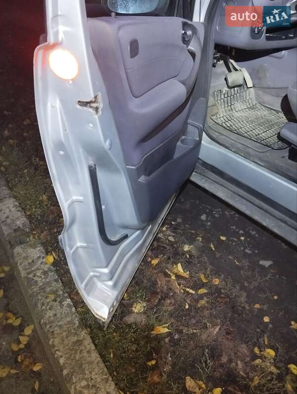 Хэтчбек Mercedes-Benz A-Class 2003 в Харькове