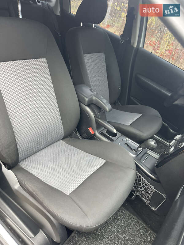 Хэтчбек Mercedes-Benz A-Class 2005 в Ровно фото 16 Хэтчбек Mercedes-Benz A-Class 2005 в Ровно