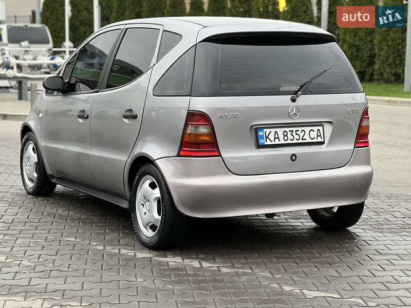 Хэтчбек Mercedes-Benz A-Class 2000 в Киеве