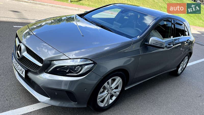 Хетчбек Mercedes-Benz A-Class 2017 в Звягелі