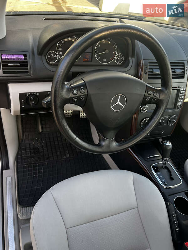 Хэтчбек Mercedes-Benz A-Class 2007 в Луцке фото 10 Хэтчбек Mercedes-Benz A-Class 2007 в Луцке