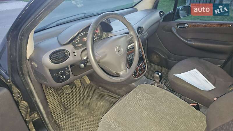 Хетчбек Mercedes-Benz A-Class 2001 в Києві фото 6 Хетчбек Mercedes-Benz A-Class 2001 в Києві