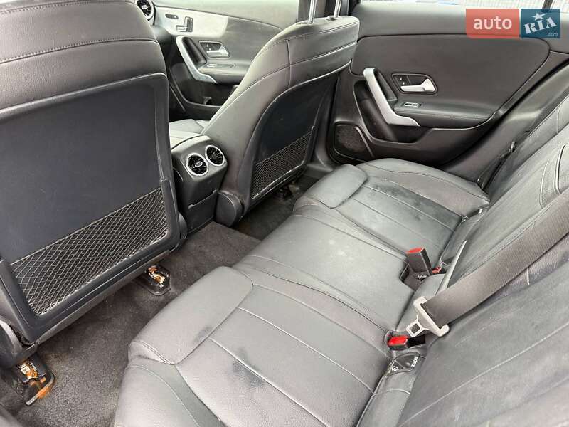Седан Mercedes-Benz A-Class 2019 в Луцьку фото 5 Седан Mercedes-Benz A-Class 2019 в Луцьку