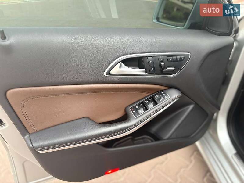 Хетчбек Mercedes-Benz A-Class 2012 в Києві фото 25 Хетчбек Mercedes-Benz A-Class 2012 в Києві
