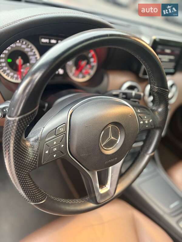 Хетчбек Mercedes-Benz A-Class 2012 в Києві фото 38 Хетчбек Mercedes-Benz A-Class 2012 в Києві