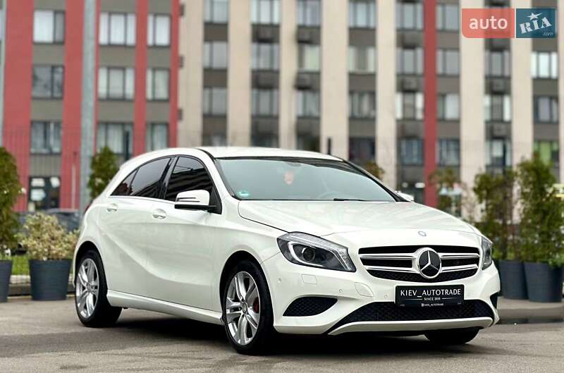 Хетчбек Mercedes-Benz A-Class 2012 в Києві фото 3 Хетчбек Mercedes-Benz A-Class 2012 в Києві
