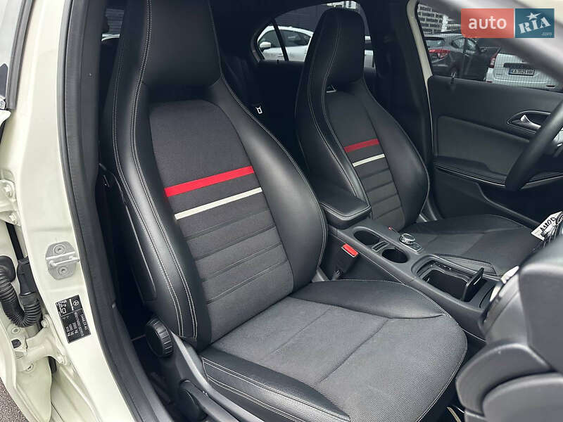 Хетчбек Mercedes-Benz A-Class 2012 в Києві фото 18 Хетчбек Mercedes-Benz A-Class 2012 в Києві