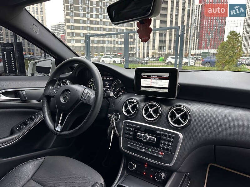 Хетчбек Mercedes-Benz A-Class 2012 в Києві фото 21 Хетчбек Mercedes-Benz A-Class 2012 в Києві