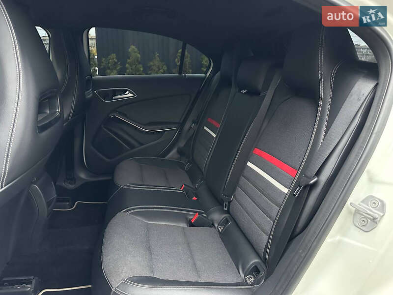 Хетчбек Mercedes-Benz A-Class 2012 в Києві фото 37 Хетчбек Mercedes-Benz A-Class 2012 в Києві
