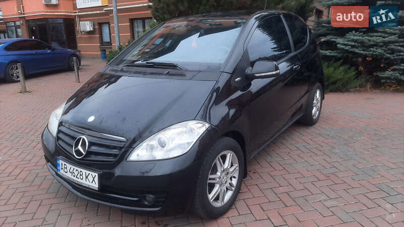 Хэтчбек Mercedes-Benz A-Class 2010 в Киеве фото 16 Хэтчбек Mercedes-Benz A-Class 2010 в Киеве
