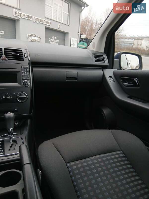 Хэтчбек Mercedes-Benz A-Class 2010 в Черновцах