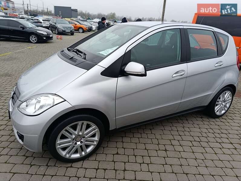 Хетчбек Mercedes-Benz A-Class 2010 в Чернівцях