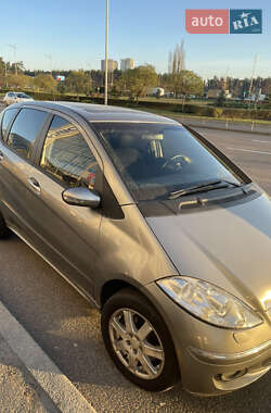 Хэтчбек Mercedes-Benz A-Class 2008 в Киеве