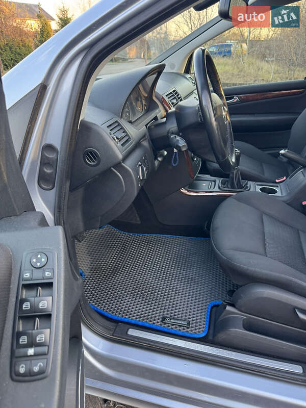 Хэтчбек Mercedes-Benz A-Class 2005 в Киеве