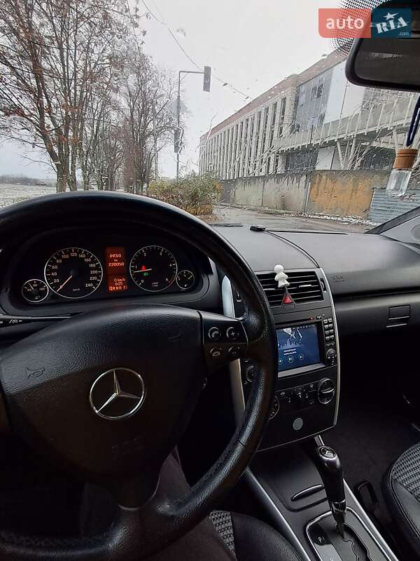 Хетчбек Mercedes-Benz A-Class 2005 в Харкові фото 29 Хетчбек Mercedes-Benz A-Class 2005 в Харкові