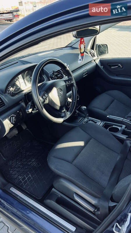 Хетчбек Mercedes-Benz A-Class 2010 в Луцьку