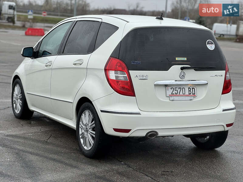 Хэтчбек Mercedes-Benz A-Class 2011 в Киеве