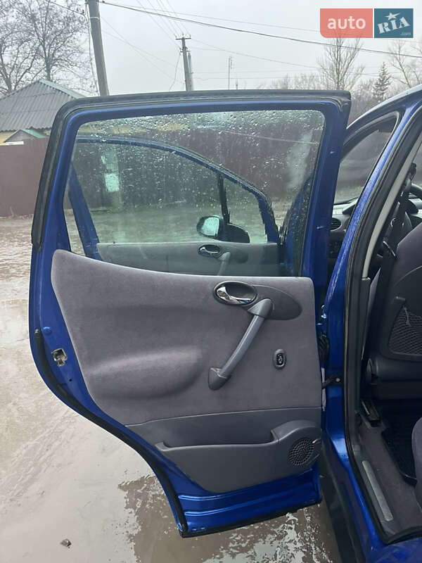 Хетчбек Mercedes-Benz A-Class 1999 в Шевченковому фото 9 Хетчбек Mercedes-Benz A-Class 1999 в Шевченковому