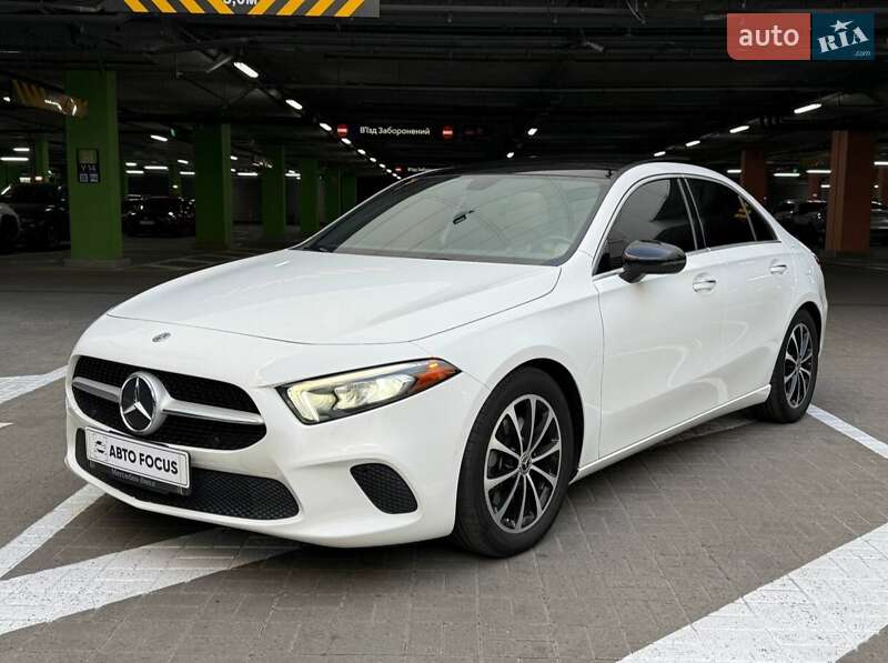Седан Mercedes-Benz A-Class 2020 в Киеве