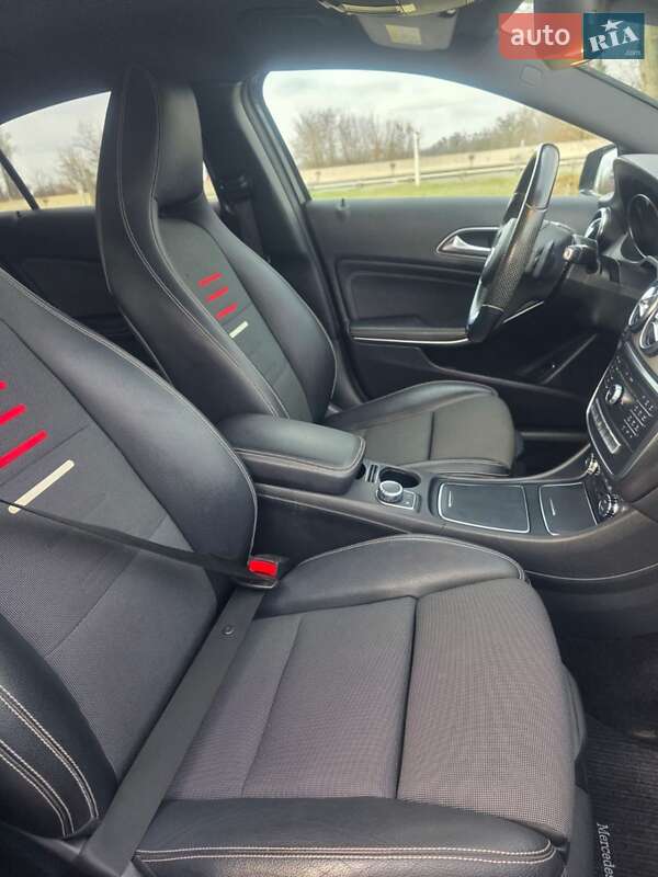 Хетчбек Mercedes-Benz A-Class 2015 в Києві фото 18 Хетчбек Mercedes-Benz A-Class 2015 в Києві