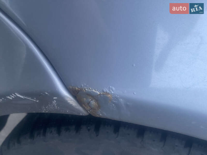 Хэтчбек Mercedes-Benz A-Class 2000 в Черкассах фото 9 Хэтчбек Mercedes-Benz A-Class 2000 в Черкассах