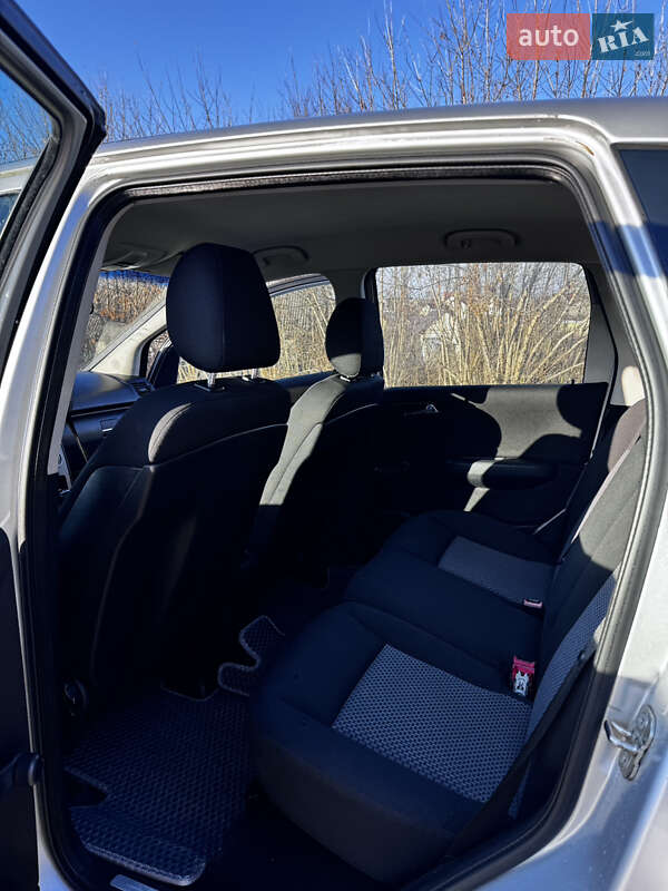 Хэтчбек Mercedes-Benz A-Class 2004 в Луцке