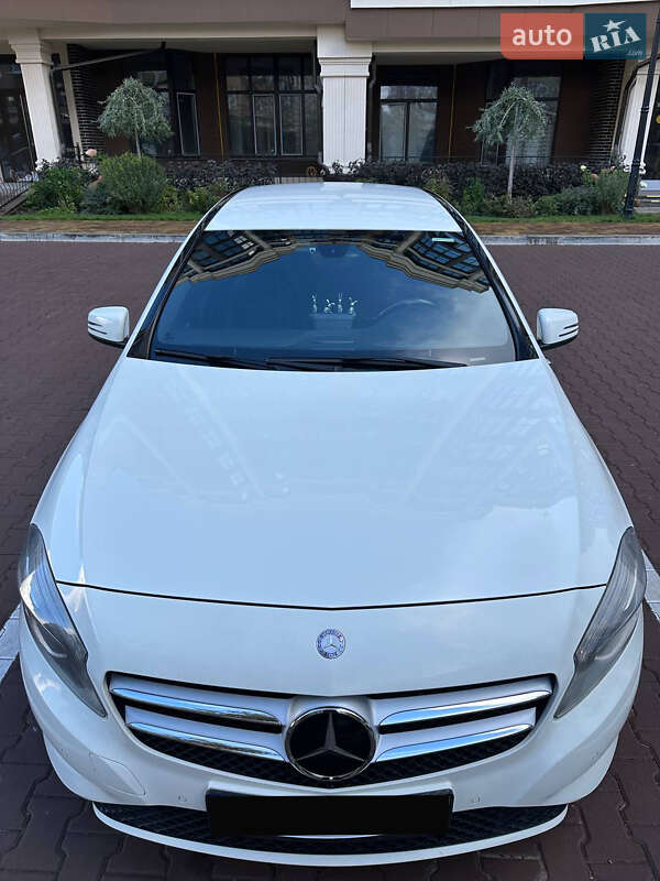 Хэтчбек Mercedes-Benz A-Class 2013 в Киеве фото 27 Хэтчбек Mercedes-Benz A-Class 2013 в Киеве