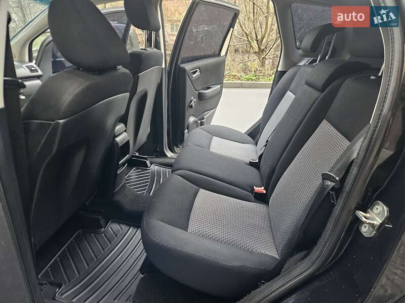 Хэтчбек Mercedes-Benz A-Class 2004 в Виннице фото 23 Хэтчбек Mercedes-Benz A-Class 2004 в Виннице