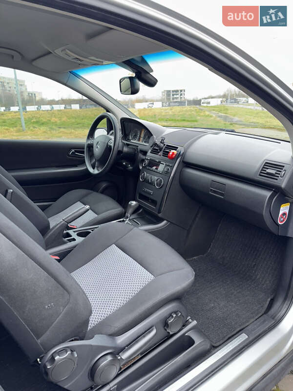 Купе Mercedes-Benz A-Class 2007 в Львові фото 15 Купе Mercedes-Benz A-Class 2007 в Львові