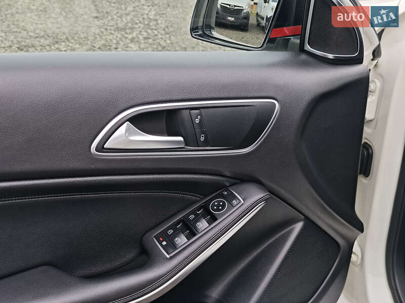 Хетчбек Mercedes-Benz A-Class 2016 в Луцьку