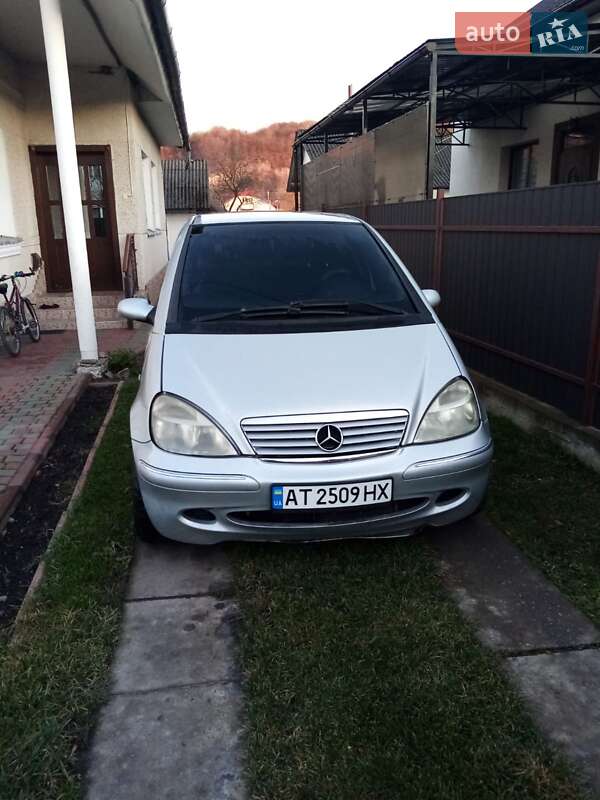 Хетчбек Mercedes-Benz A-Class 2001 в Галичі фото 5 Хетчбек Mercedes-Benz A-Class 2001 в Галичі