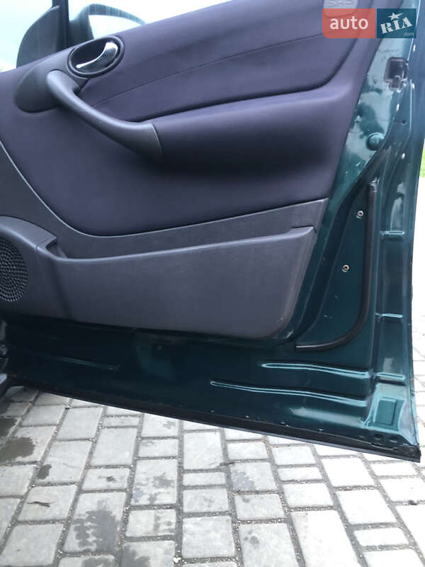 Хетчбек Mercedes-Benz A-Class 2002 в Одесі