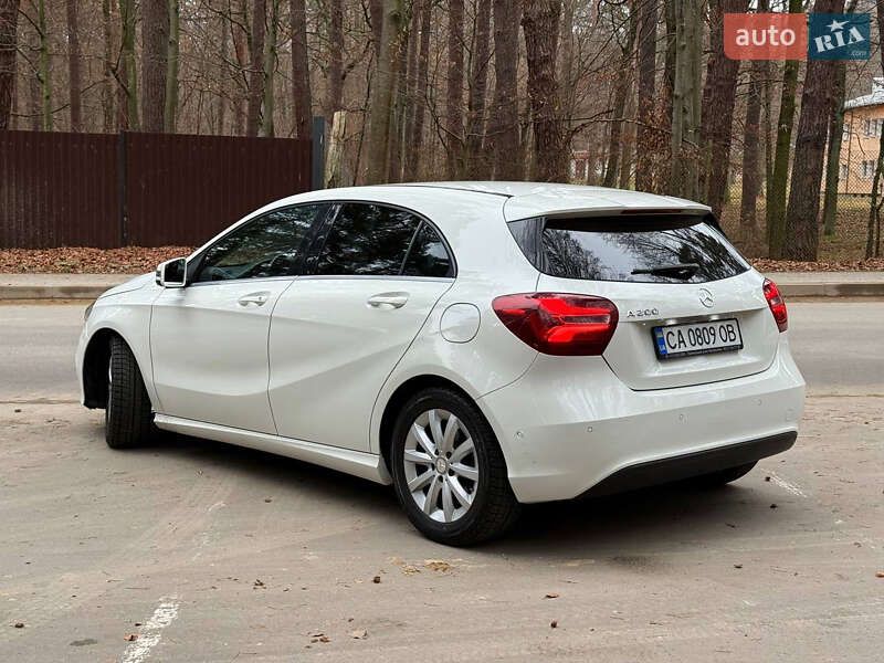 Хэтчбек Mercedes-Benz A-Class 2016 в Львове фото 4 Хэтчбек Mercedes-Benz A-Class 2016 в Львове