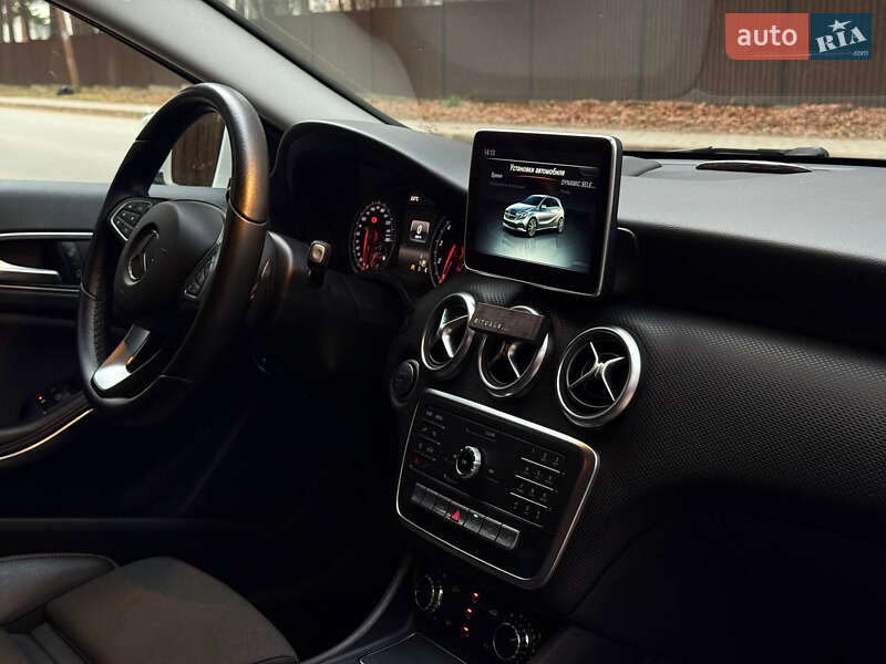 Хэтчбек Mercedes-Benz A-Class 2016 в Львове фото 11 Хэтчбек Mercedes-Benz A-Class 2016 в Львове