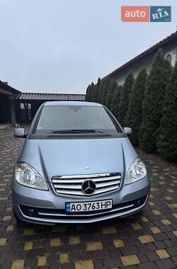 Хэтчбек Mercedes-Benz A-Class 2010 в Виноградове