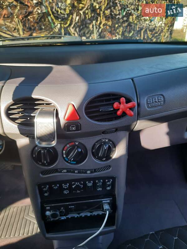 Хетчбек Mercedes-Benz A-Class 2000 в Ратному