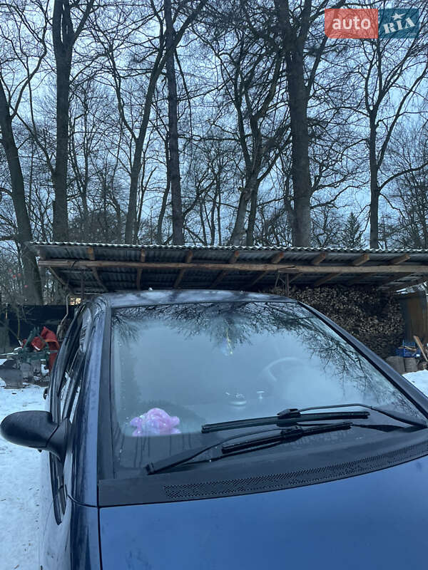 Хетчбек Mercedes-Benz A-Class 2000 в Оброшине